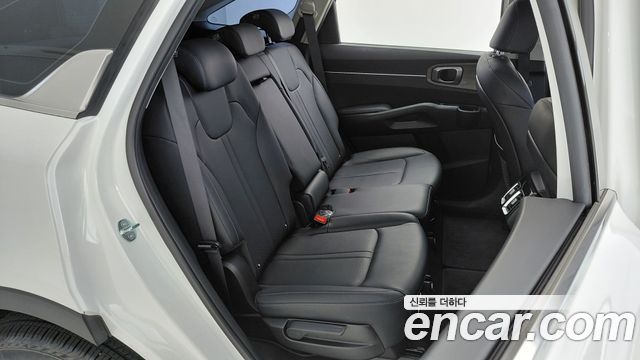 Kia Sorento (IV) Gasoline 2.5T 2WD Trendy 2023 — фото 11