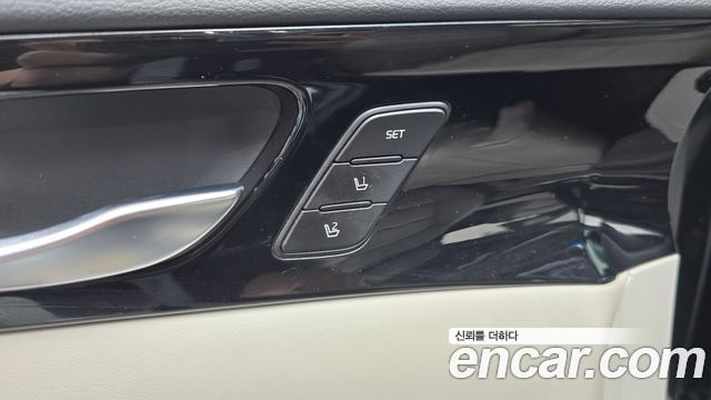 Kia K7 Premier Hybrid Signature 2020 — фото 42