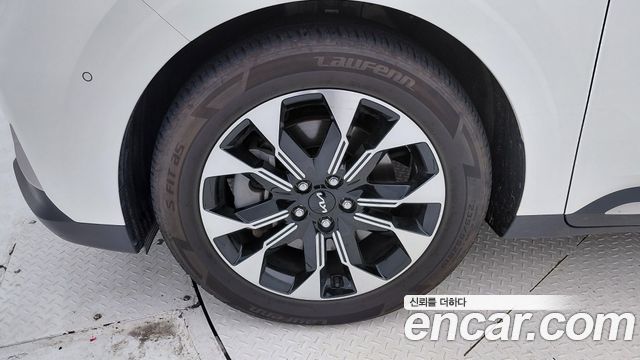Kia Carnival (IV) Diesel 9-Seater Signature 2023 — фото 5