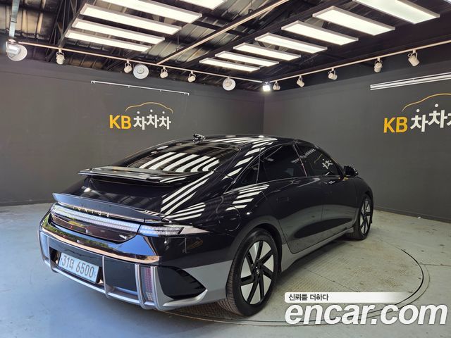 Hyundai Ioniq 6 Long Range Exclusive + 2024 — фото 2