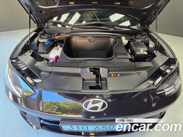 Hyundai Ioniq 6 Long Range Exclusive + 2024 — фото 6