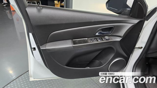 Chevrolet Cruze 2.0 LTZ+ 2013 — фото 24