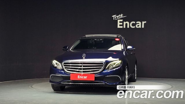 Mercedes-Benz E-Class (W213) E300 4MATIC Exclusive 2019 — фото 3