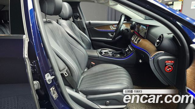 Mercedes-Benz E-Class (W213) E300 4MATIC Exclusive 2019 — фото 12