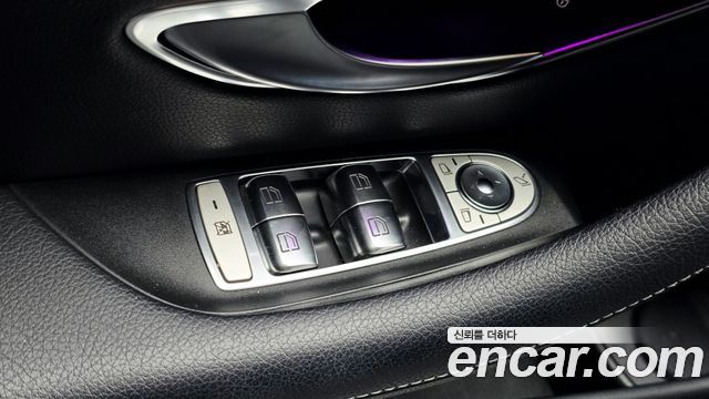 Mercedes-Benz E-Class (W213) E300 4MATIC Exclusive 2019 — фото 15