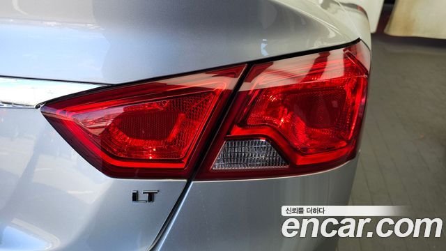 Chevrolet Impala 2.5 LT 2016 — фото 23