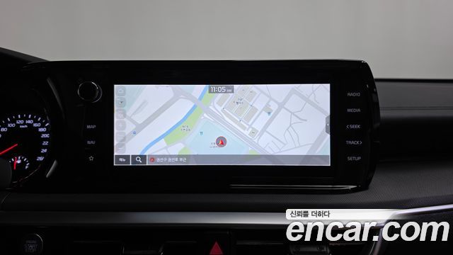 Kia K5 (III) 2.0 Prestige 2021 — фото 12