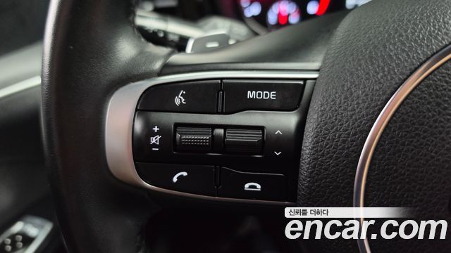 Kia K5 (III) 2.0 Prestige 2021 — фото 16
