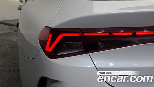 Kia K5 (III) 2.0 Prestige 2021 — фото 23