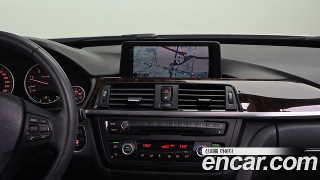 BMW 3 Series GT (F34) GT 320d 2015 — фото 14