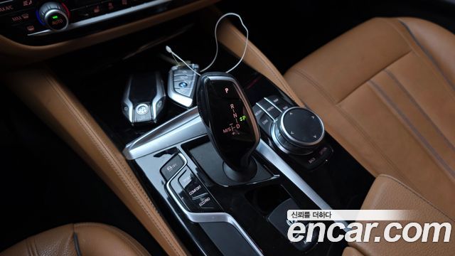 BMW 5 Series (G30) 520i Luxury 2020 — фото 9