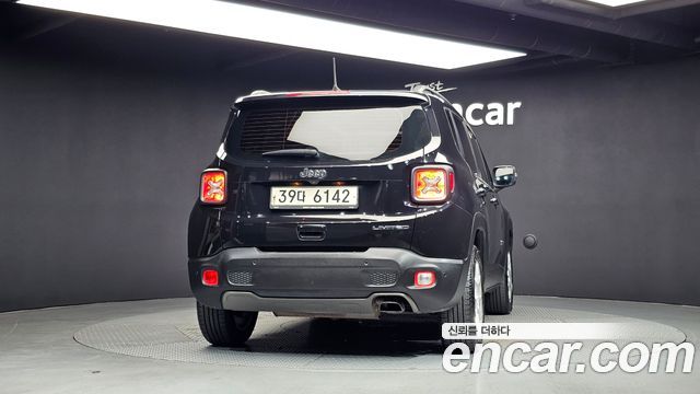 Jeep Renegade 2.4 Limited 2019 — фото 4