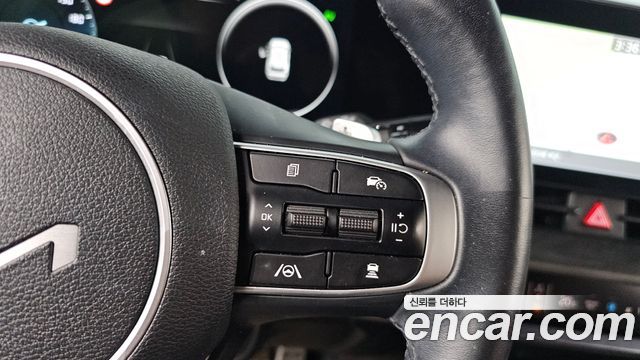 Kia Sportage Hybrid (V) Signature 2WD 2024 — фото 18