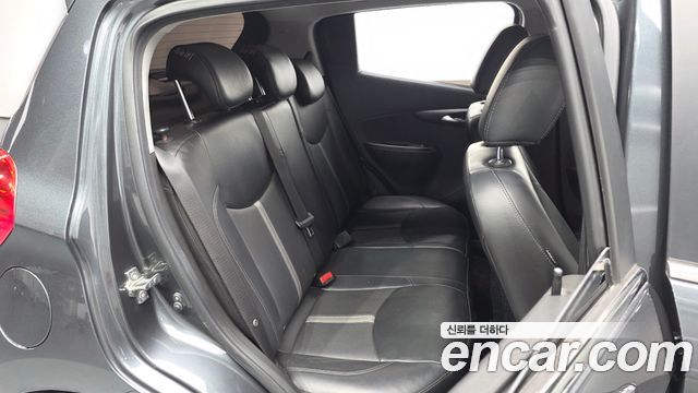 Chevrolet Spark Premier 2019 — фото 11