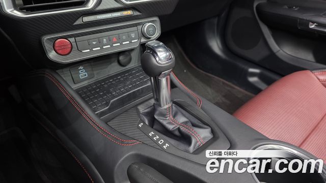 Ford Mustang (VII) 5.0 GT Premium Convertible 2024 — фото 9