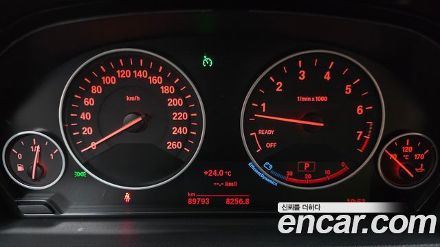 BMW 3 Series (F30) 320i Luxury 2016 — фото 8
