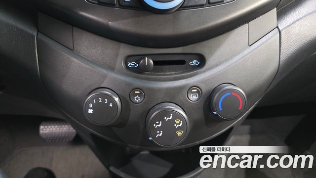 Chevrolet Spark LS Standard 2012 — фото 19