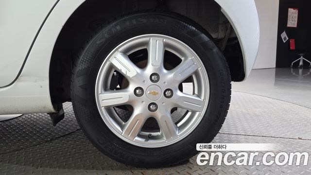Chevrolet Spark LS Standard 2012 — фото 21