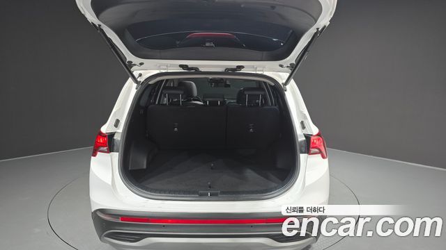 Hyundai Santa Fe Diesel 2.2 2WD Exclusive 2023 — фото 18