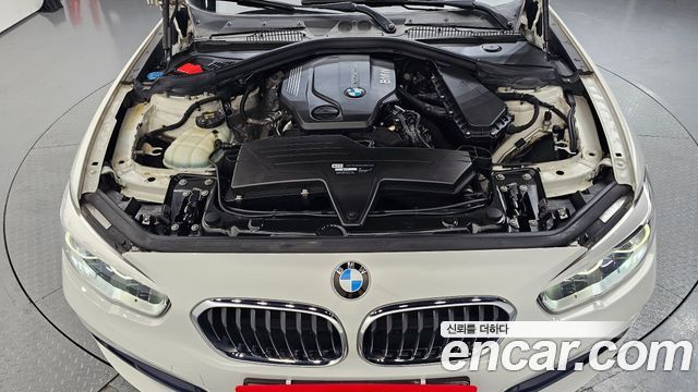 BMW 1 Series (F20) 118d Sport 5Door 2017 — фото 6