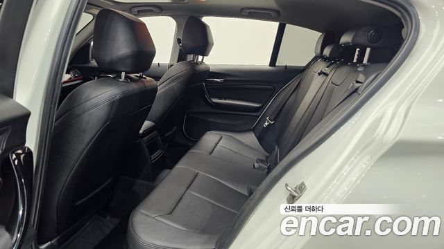 BMW 1 Series (F20) 118d Sport 5Door 2017 — фото 12