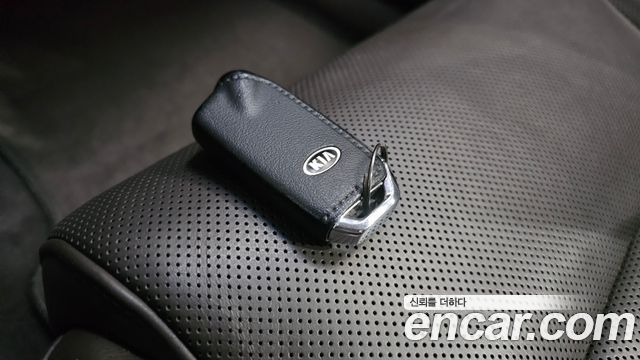 Kia K9 3.8 GDI AWD PlatinumⅢ 2020 — фото 35