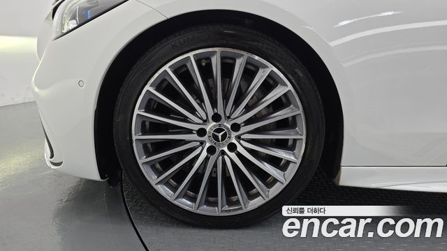 Mercedes-Benz C-Class (W206) C300 4MATIC AMG Line 2023 — фото 5