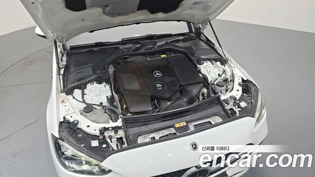Mercedes-Benz C-Class (W206) C300 4MATIC AMG Line 2023 — фото 6