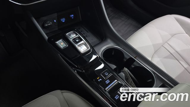 Hyundai Sonata Hybrid (DN8) Inspiration 2022 — фото 9