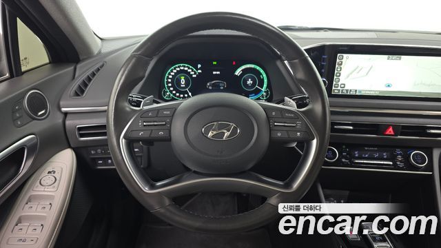 Hyundai Sonata Hybrid (DN8) Inspiration 2022 — фото 13