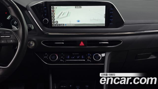 Hyundai Sonata Hybrid (DN8) Inspiration 2022 — фото 14