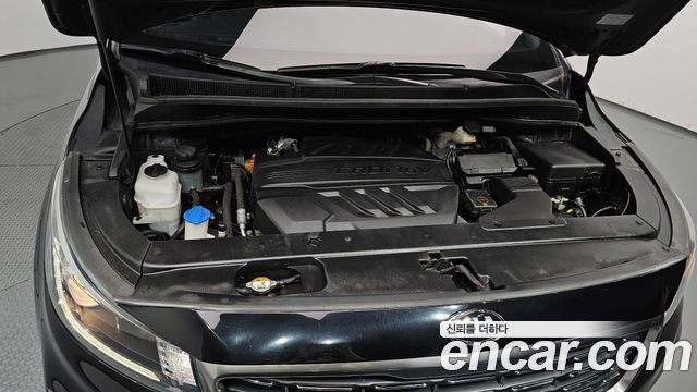 Kia Carnival 9-Seater Prstige 2020 — фото 6