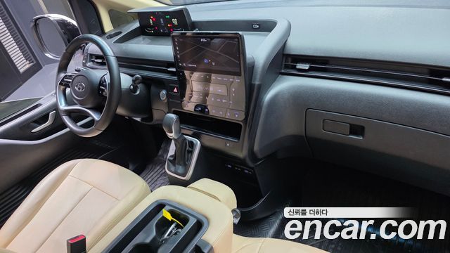Hyundai Staria Cargo 3-Seater Modern 2024 — фото 7