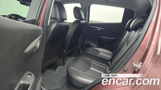 Chevrolet Spark Premier 2019 — фото 12