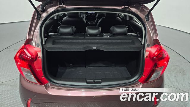 Chevrolet Spark Premier 2019 — фото 18