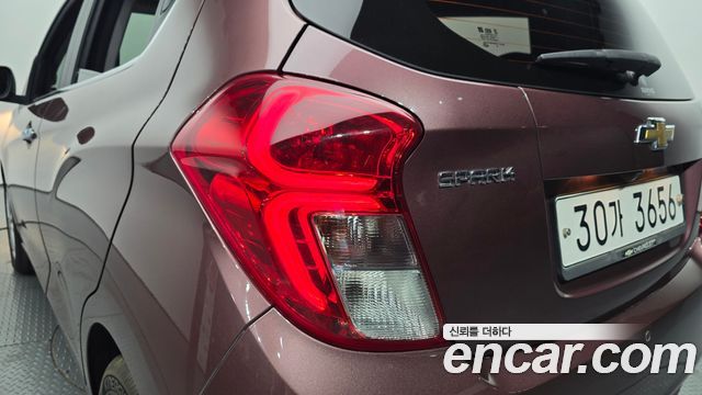 Chevrolet Spark Premier 2019 — фото 23
