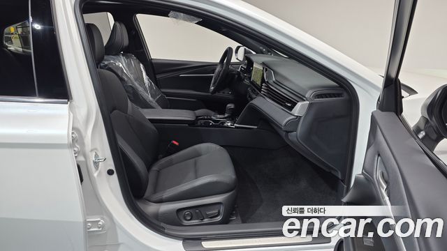 Toyota Camry (XV80) 2.5 XLE Premium Hybrid 2026 — фото 15