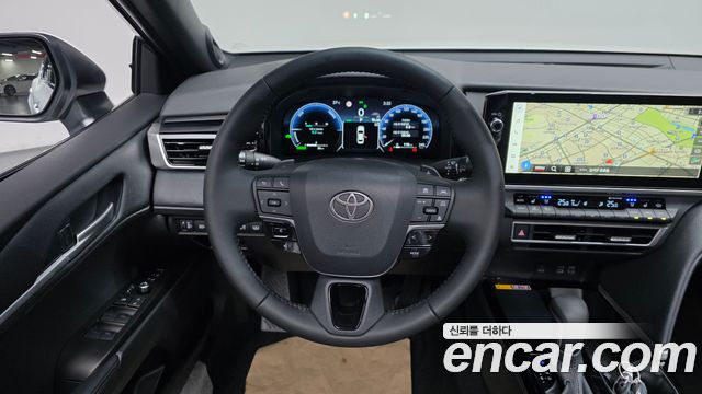 Toyota Camry (XV80) 2.5 XLE Premium Hybrid 2026 — фото 17