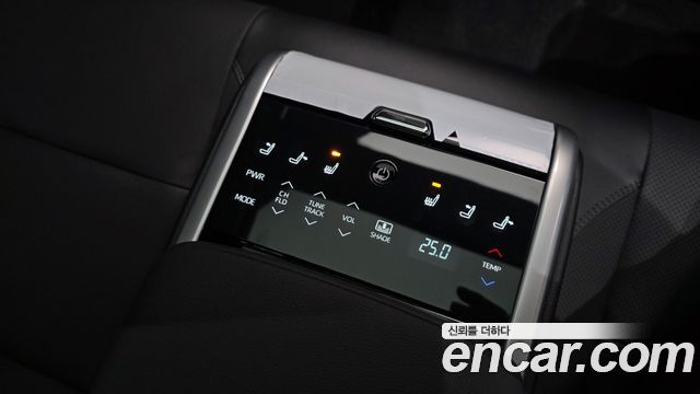 Toyota Camry (XV80) 2.5 XLE Premium Hybrid 2026 — фото 22