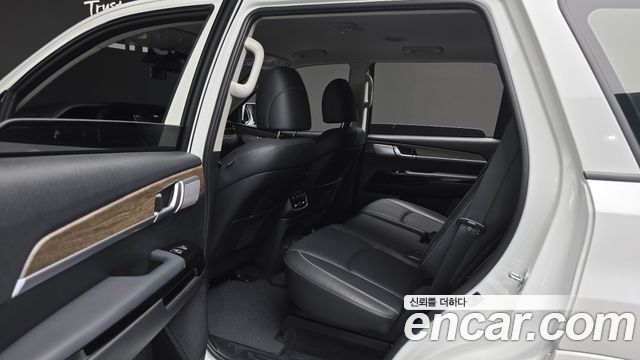 Kia Mohave The Master Diesel 3.0 4WD 7-Seater Platinum 2022 — фото 16