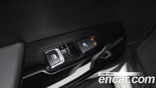 Kia Mohave The Master Diesel 3.0 4WD 7-Seater Platinum 2022 — фото 17