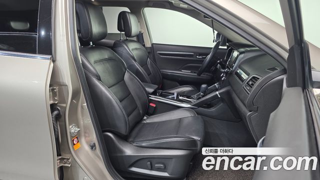 Renault Korea QM6 Diesel 4WD RE Signature 2017 — фото 15