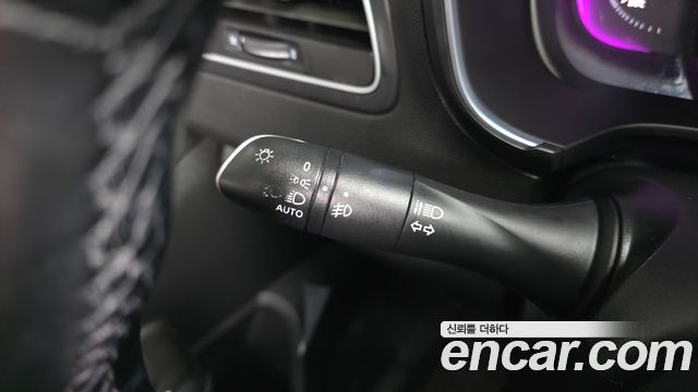 Renault Korea QM6 Diesel 4WD RE Signature 2017 — фото 38