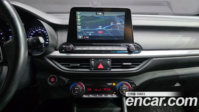 Kia K3 Luxury 2019 — фото 17