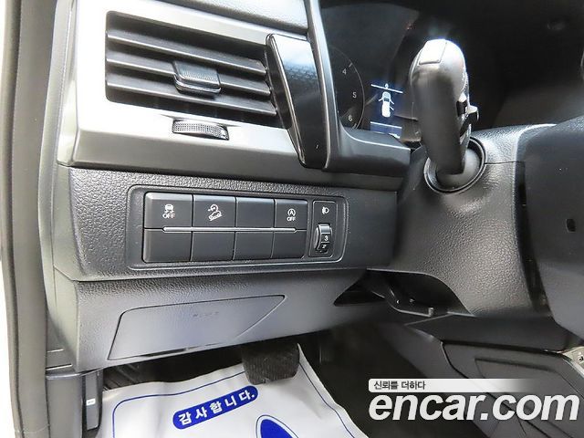 KG Mobility (SsangYong) Rexton Sports Diesel 2.2 4WD Wild 2023 — фото 16
