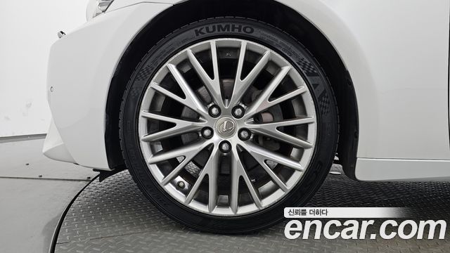 Lexus IS250 Executive XE30 2014 — фото 5