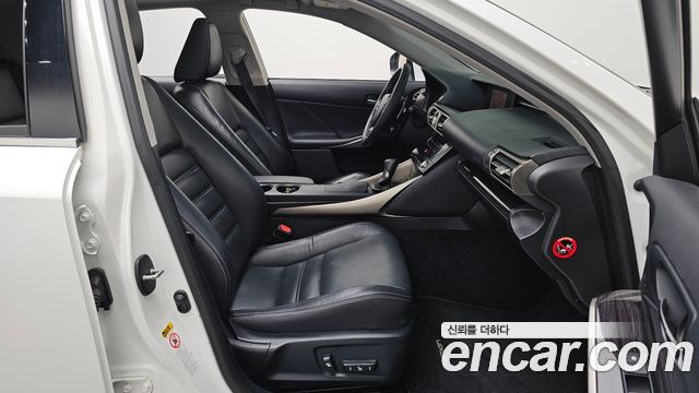 Lexus IS250 Executive XE30 2014 — фото 11