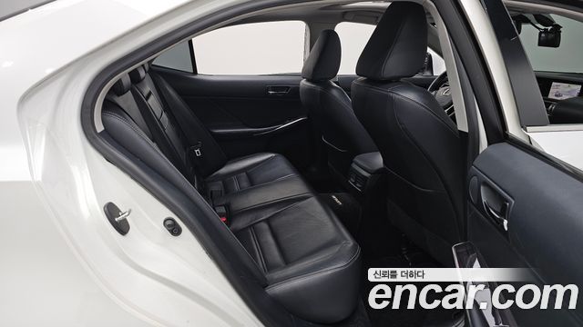 Lexus IS250 Executive XE30 2014 — фото 12