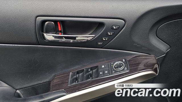 Lexus IS250 Executive XE30 2014 — фото 20