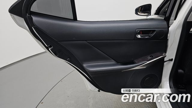 Lexus IS250 Executive XE30 2014 — фото 25